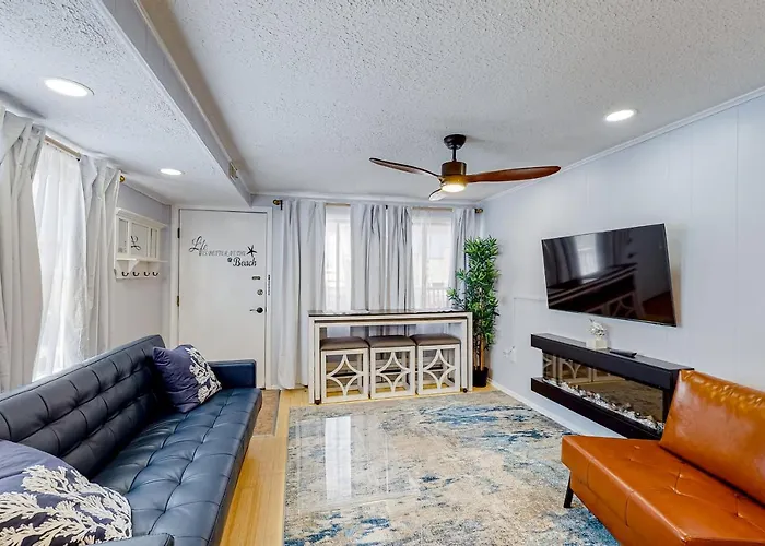 Apartment The Quarterdeck Oc