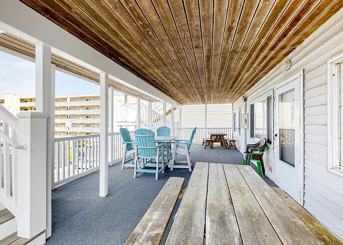 The Quarterdeck Oc Ocean City